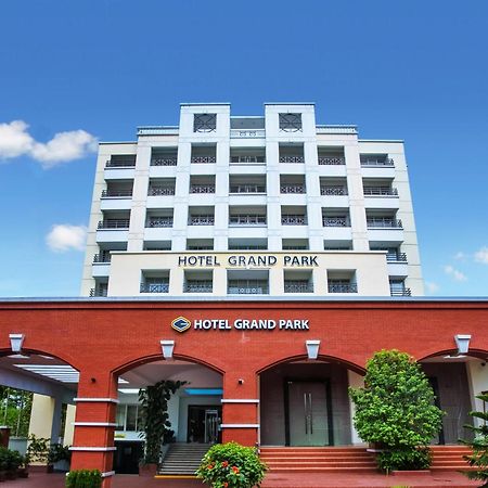 Hotel Grand Park Barishal Exterior photo
