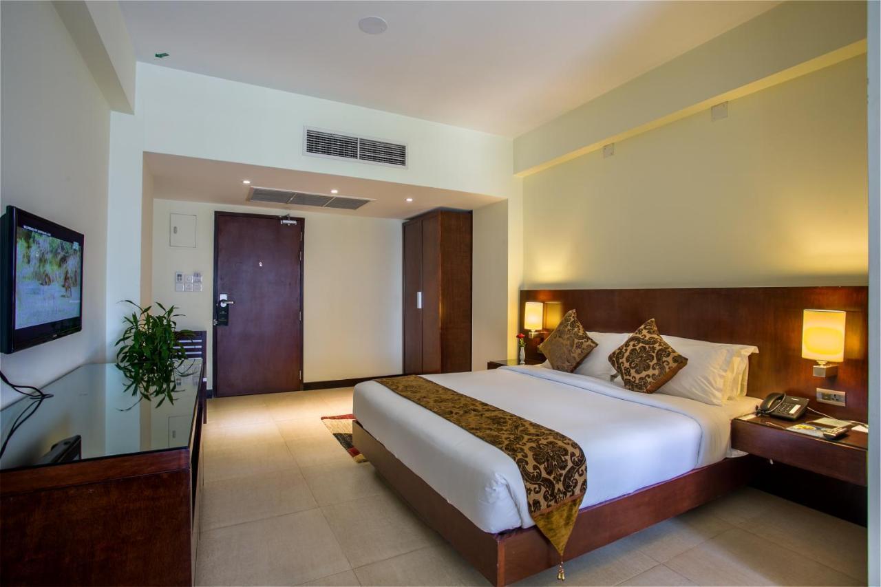 Hotel Grand Park Barishal Exterior photo
